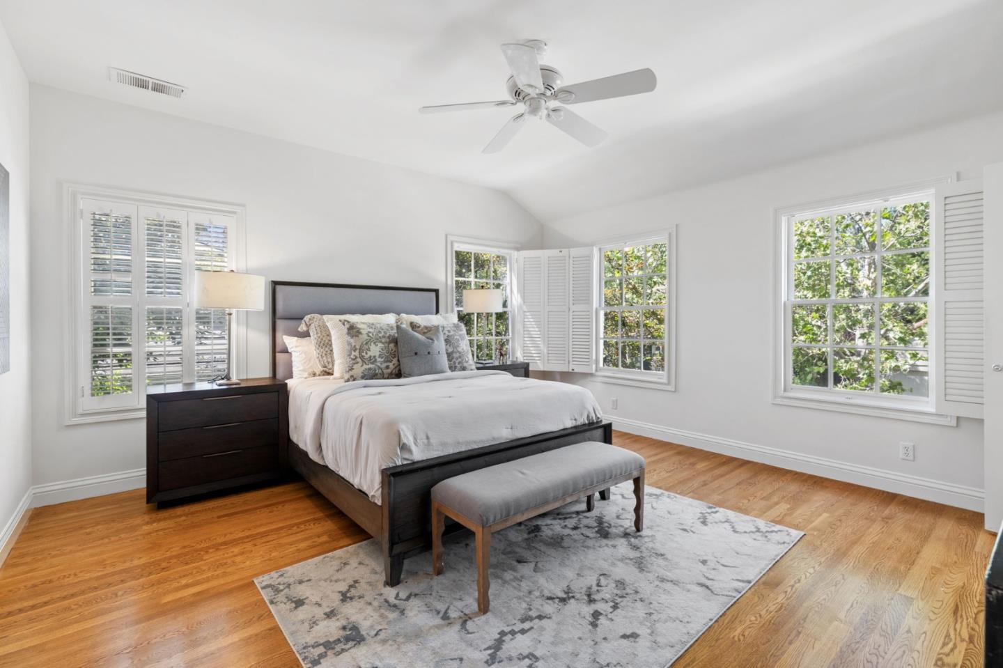 120 Gloria Circle Menlo Park, CA 94025 - Photo 33 of 83