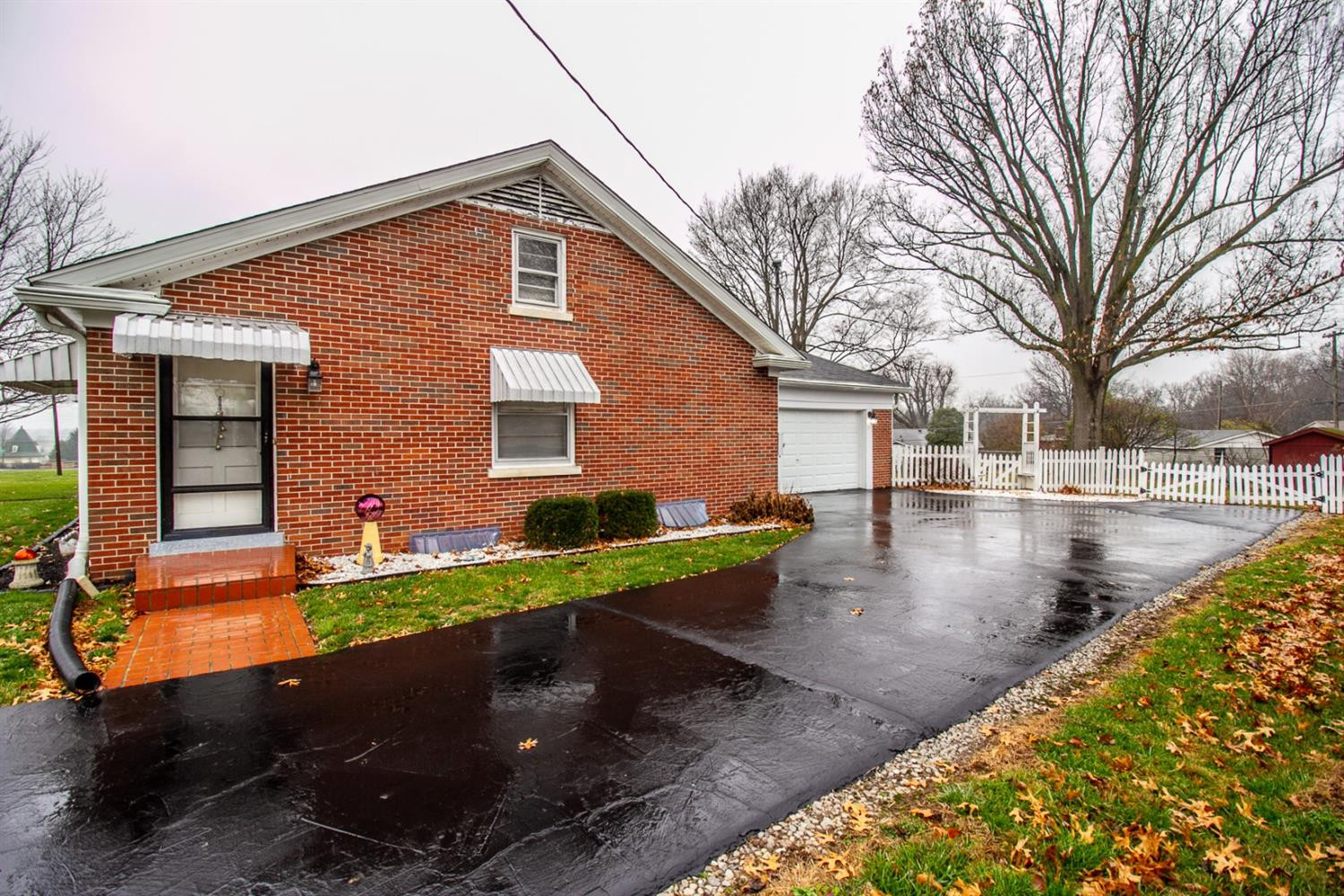 4171 Winchester Road Lexington, KY 40516 - Photo 4 of 48 Photo 4