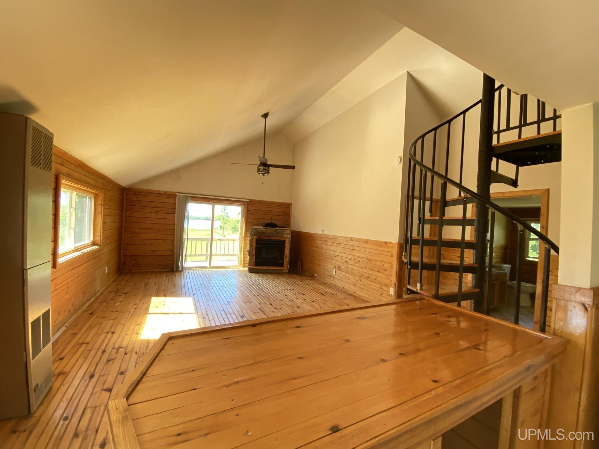 3102 North Gulliver Lake Road Gulliver, MI 49840 - Photo 11 of 39