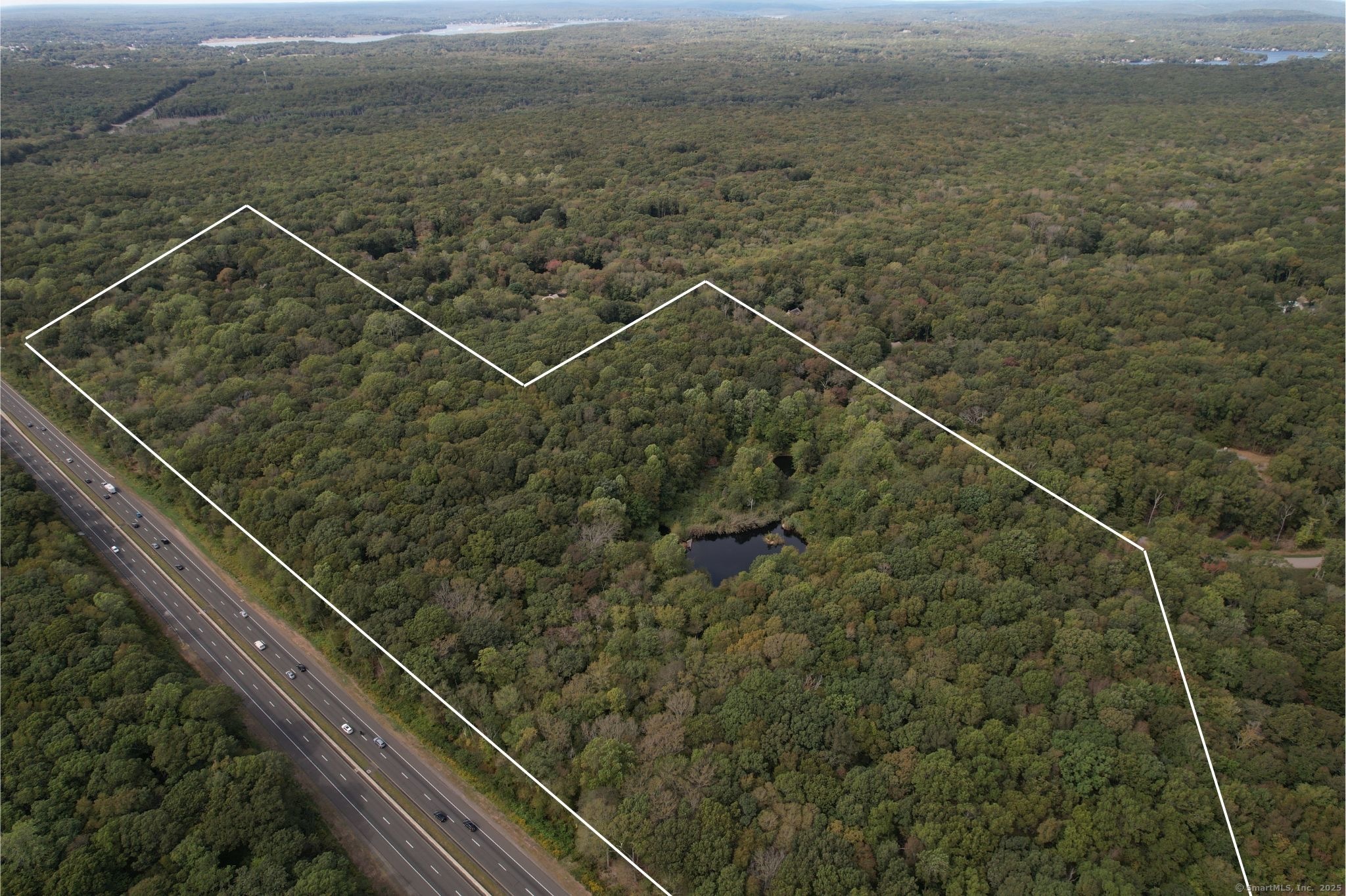 15 Short Hills Road Old Lyme, CT 06371 - Photo 4 of 31 a view of a balcony with beach