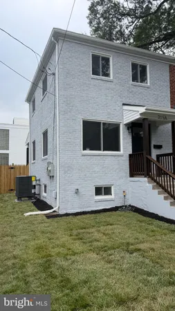 $759,900 | 315 East Raymond Avenue, Unit A, Alexandria, VA 22301