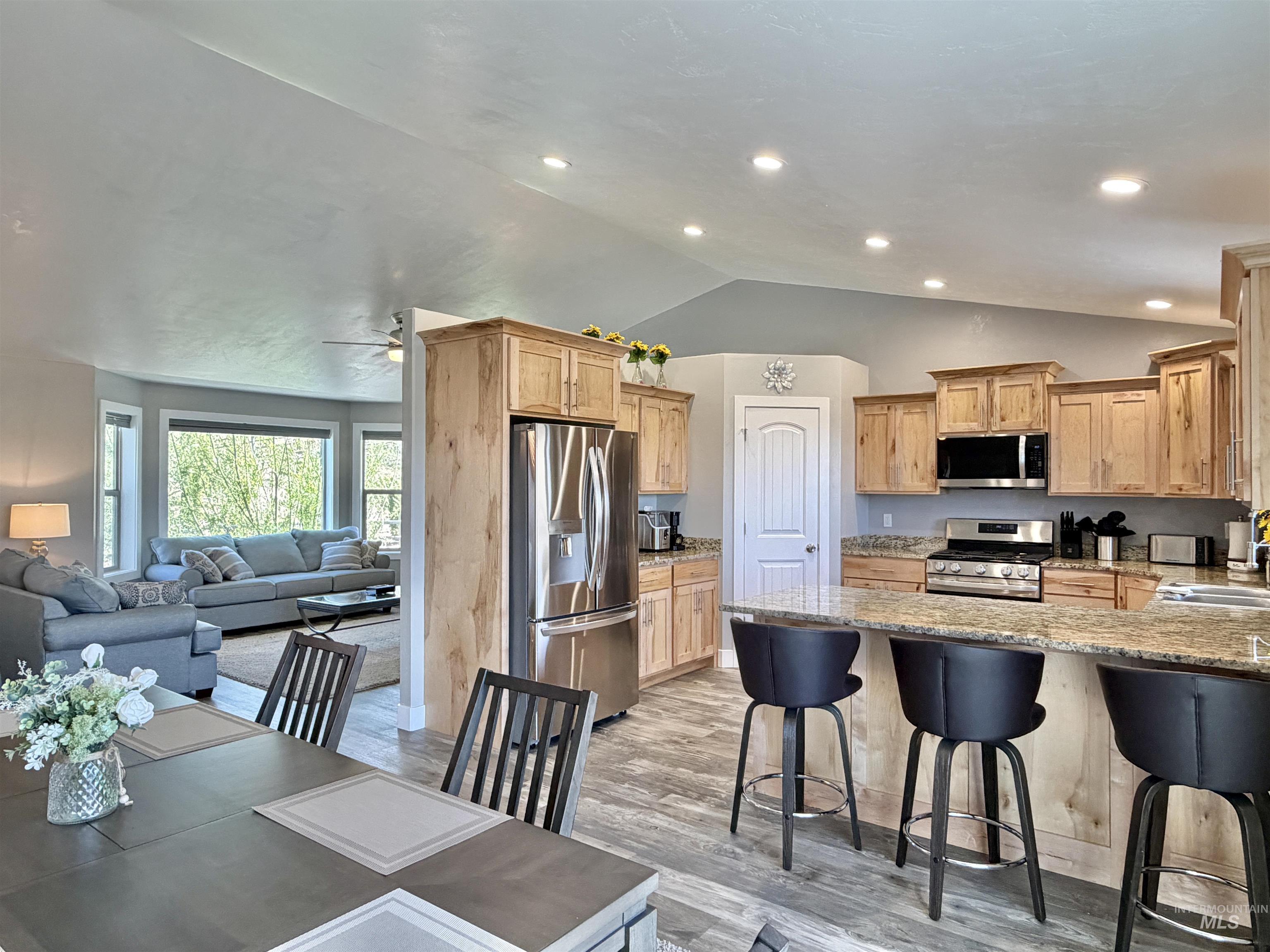 4525 Snake River Mesa Road Buhl, ID 83316 - Photo 10 of 50
