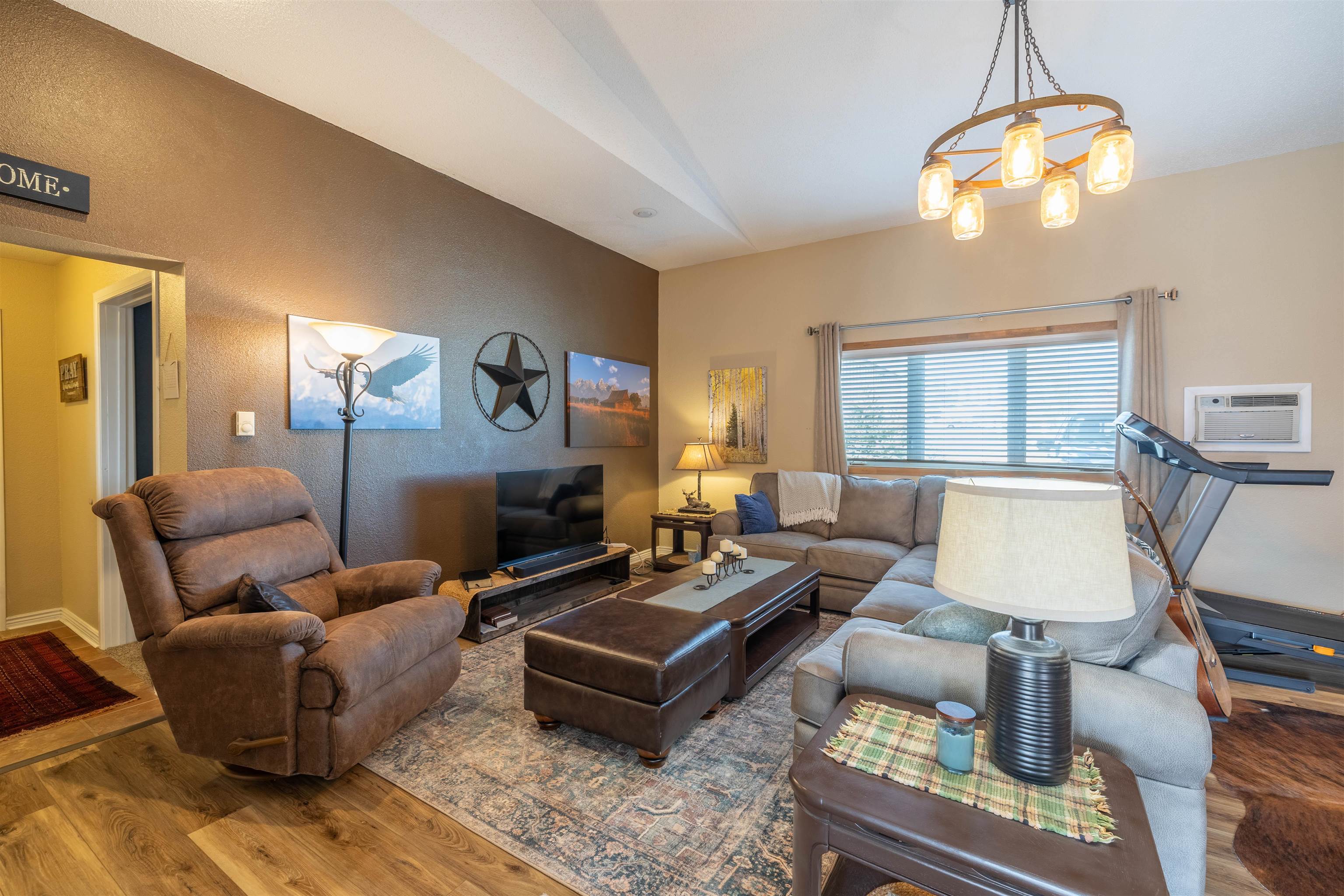 3335 Plateau Street Casper, WY 82601 - Photo 6 of 43