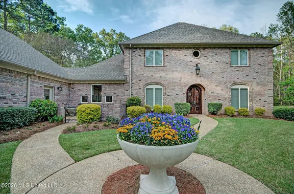 $599,400 | 468 Wimbledon Drive, Brandon, MS 39047