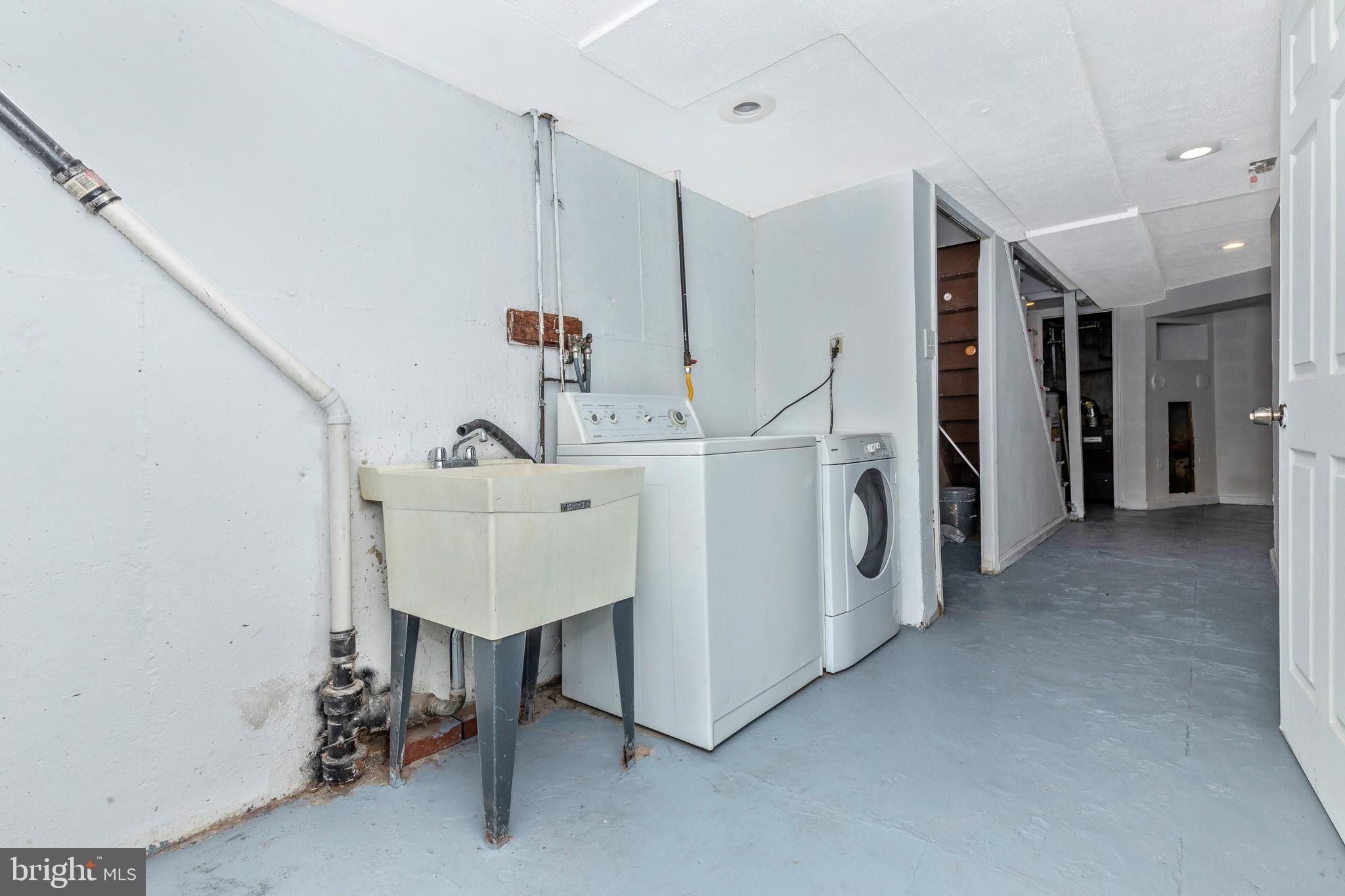 305 Wiltshire Road Upper Darby, PA 19082 - Photo 34 of 43 Gallery Image 34