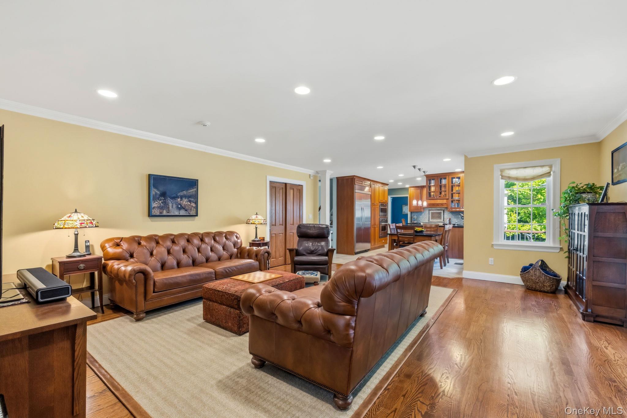 4 Dolphin Road New City, NY 10956 - Photo 4 of 24