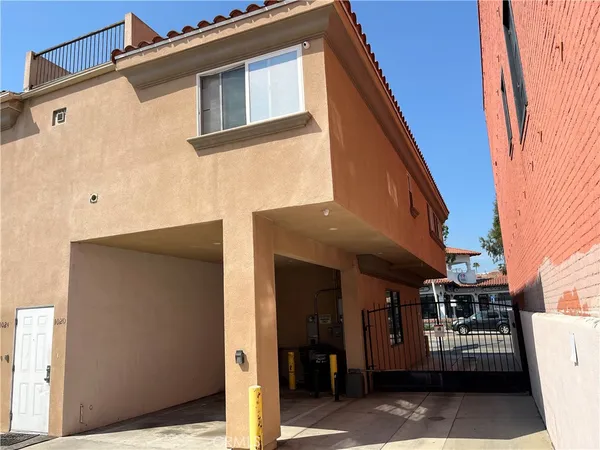 $1,500 | 1016 South Gaffey Street, San Pedro, CA 90731