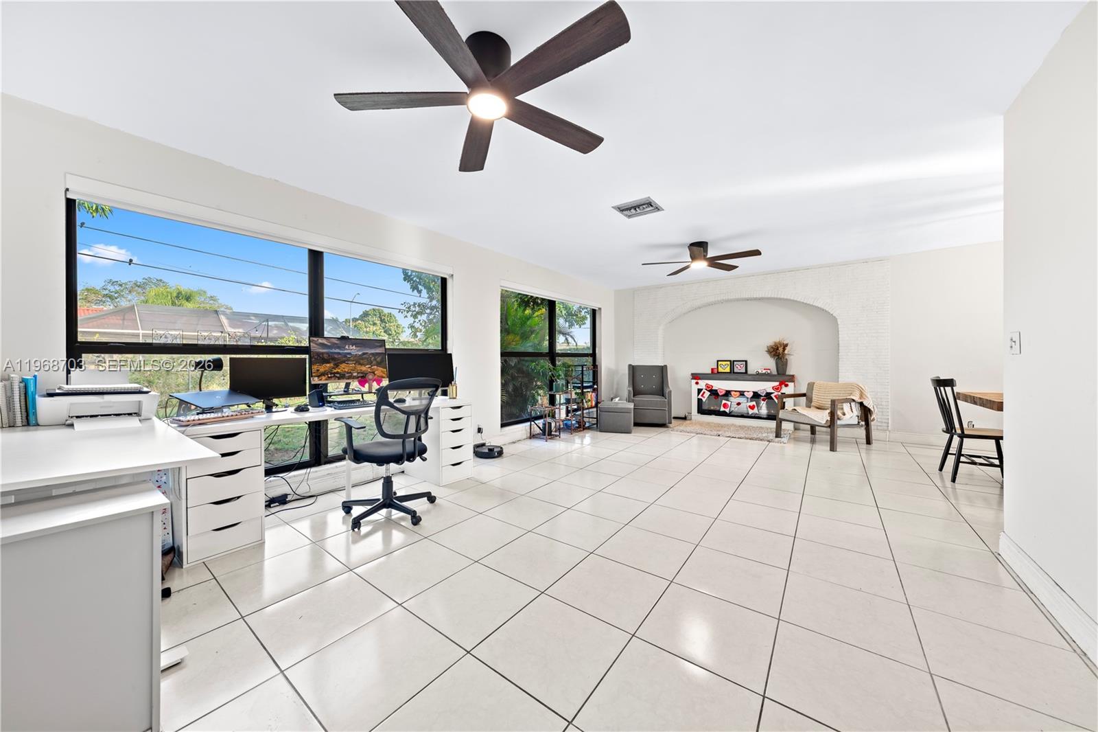 7835 West 16th Court Hialeah, FL 33014 - Photo 21 of 33