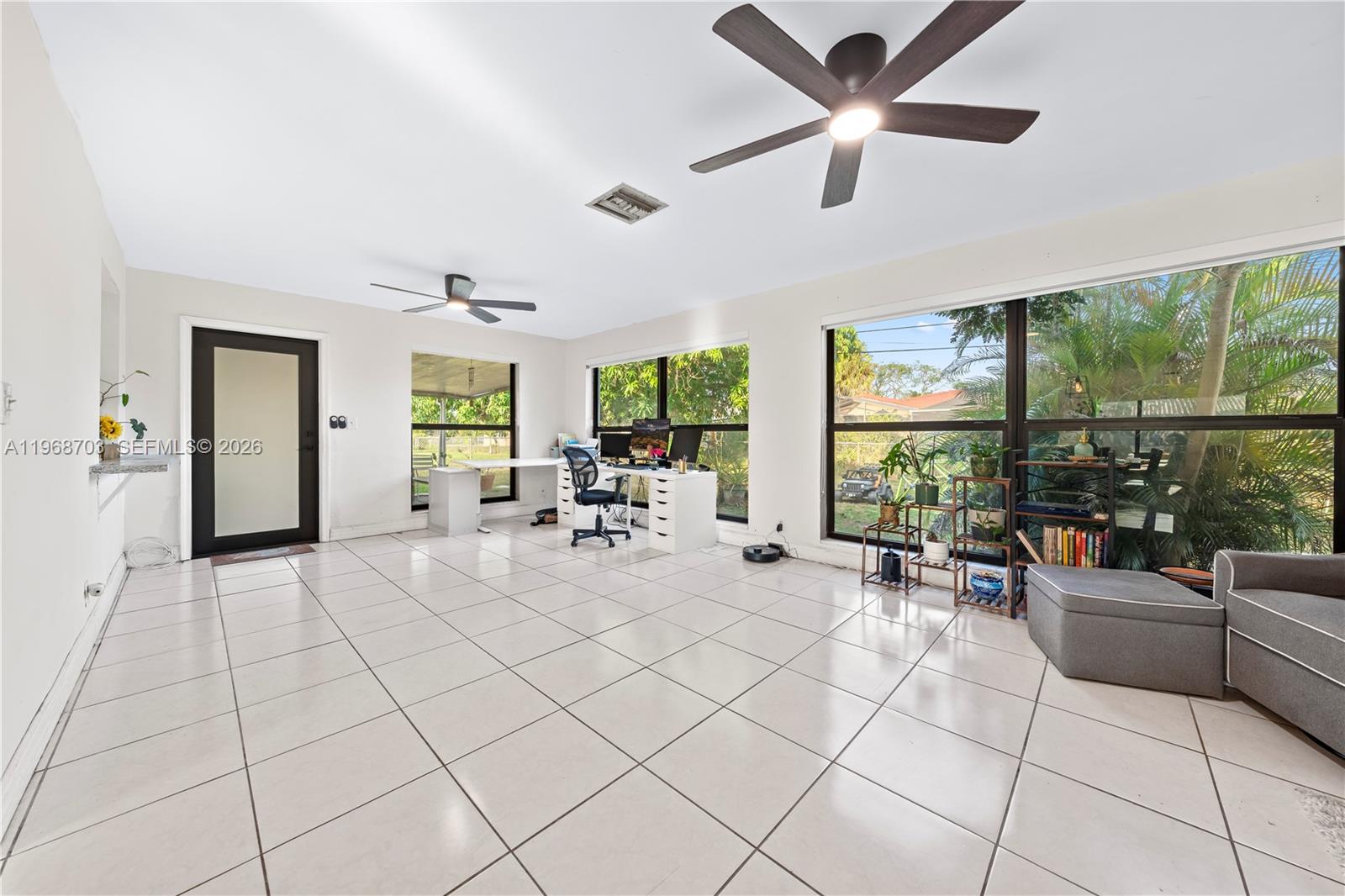 7835 West 16th Court Hialeah, FL 33014 - Photo 23 of 33