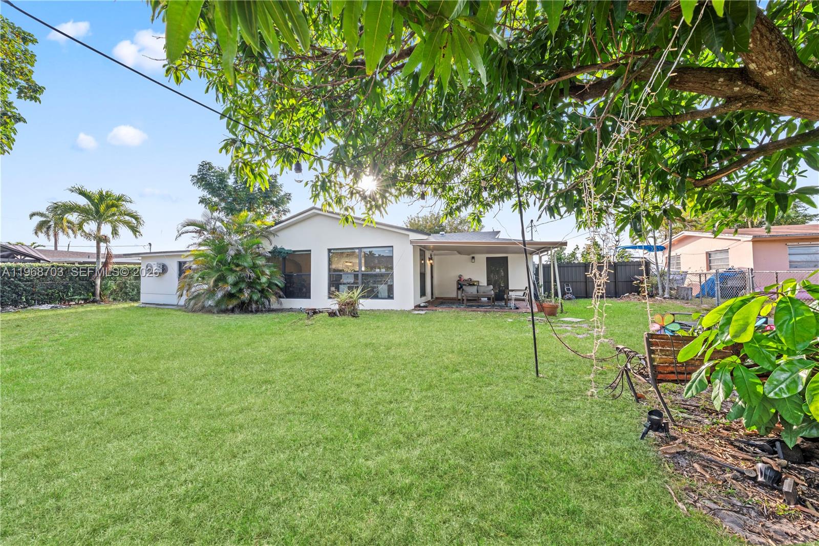7835 West 16th Court Hialeah, FL 33014 - Photo 27 of 33