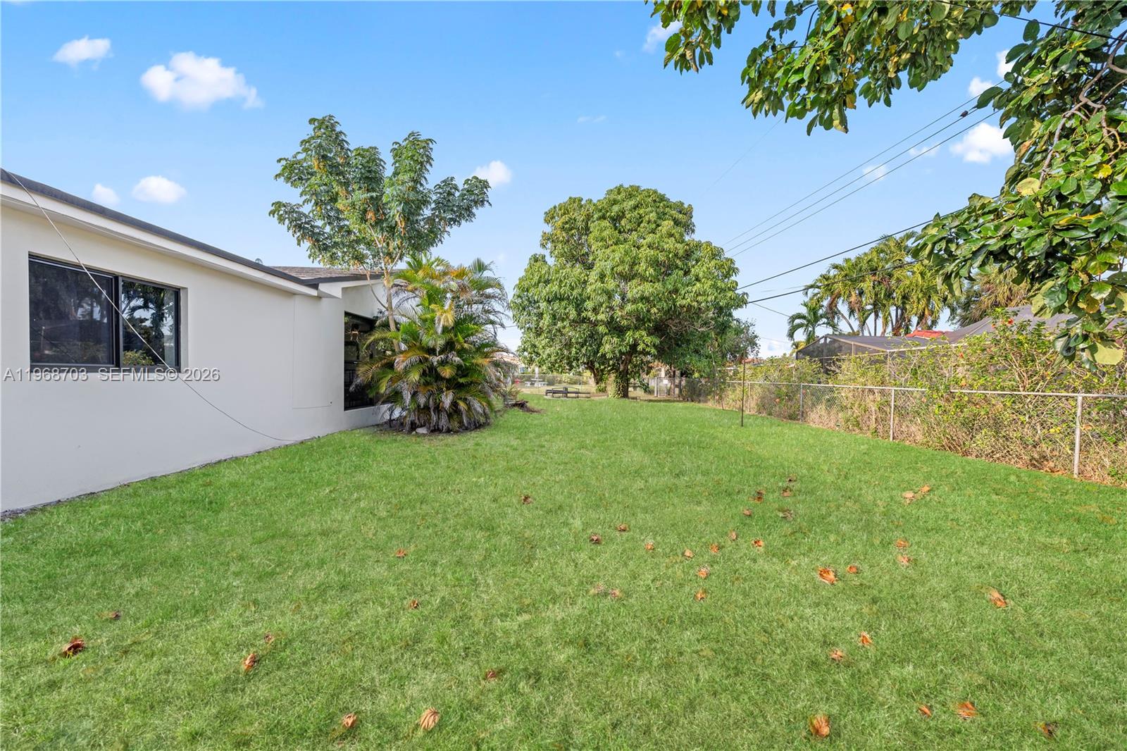 7835 West 16th Court Hialeah, FL 33014 - Photo 29 of 33