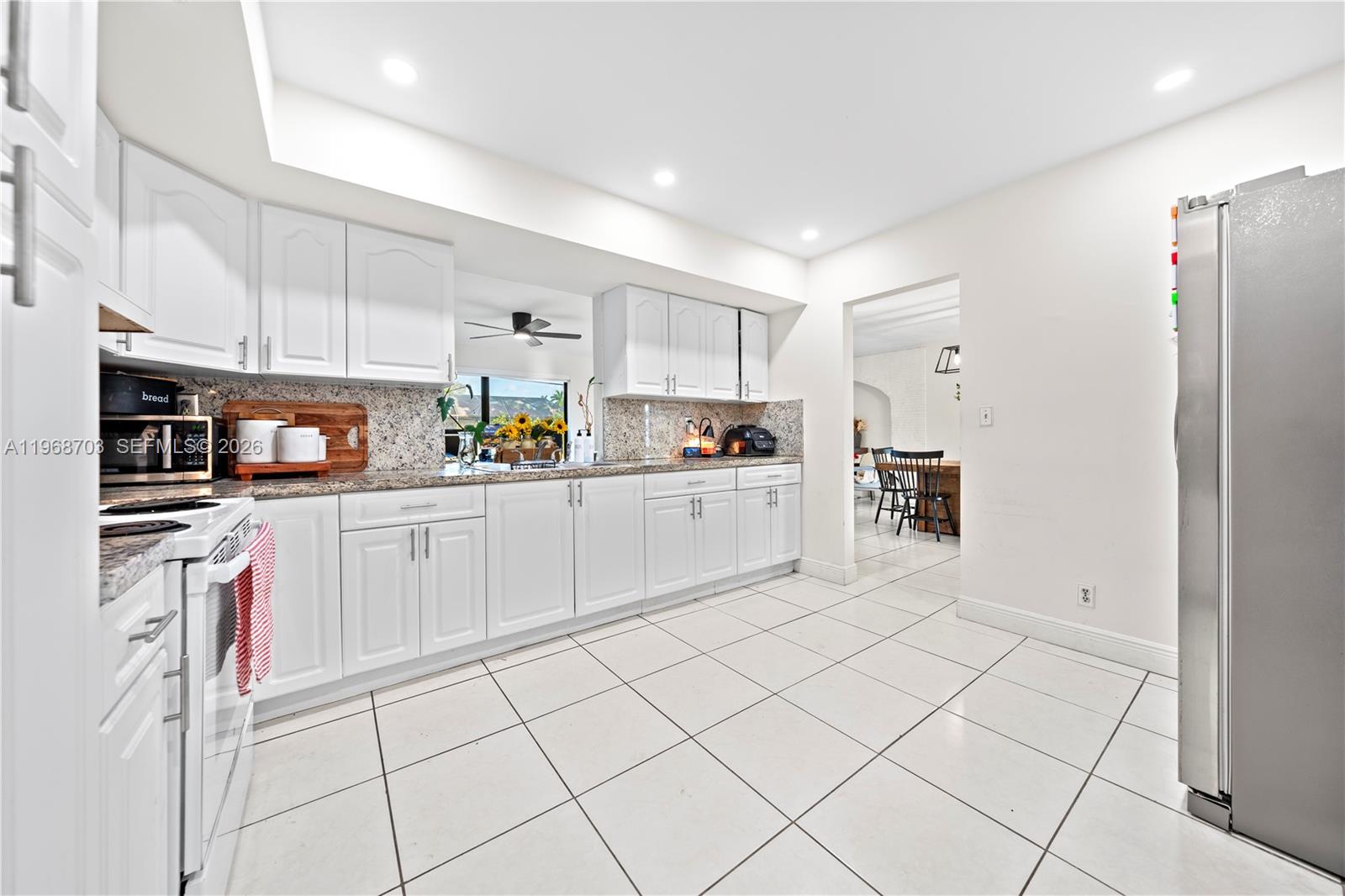 7835 West 16th Court Hialeah, FL 33014 - Photo 10 of 33