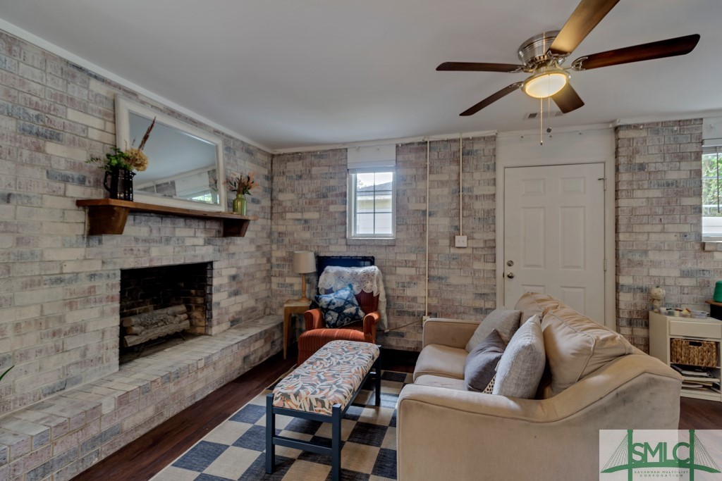 2375 Pinetree Road Savannah, GA 31404 - Photo 7 of 22