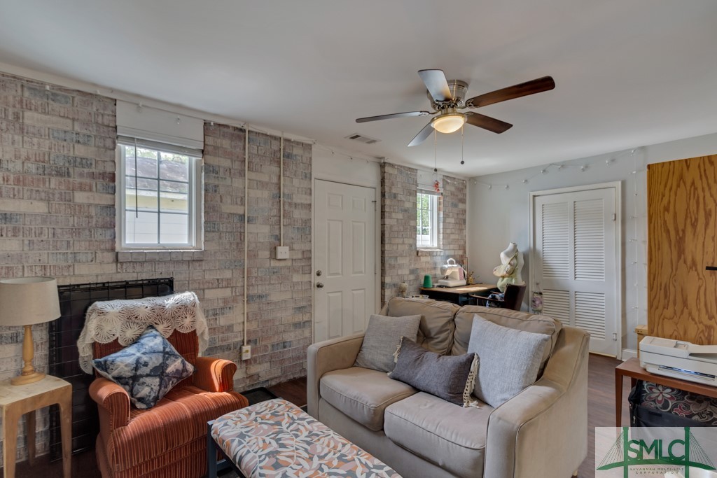 2375 Pinetree Road Savannah, GA 31404 - Photo 8 of 22