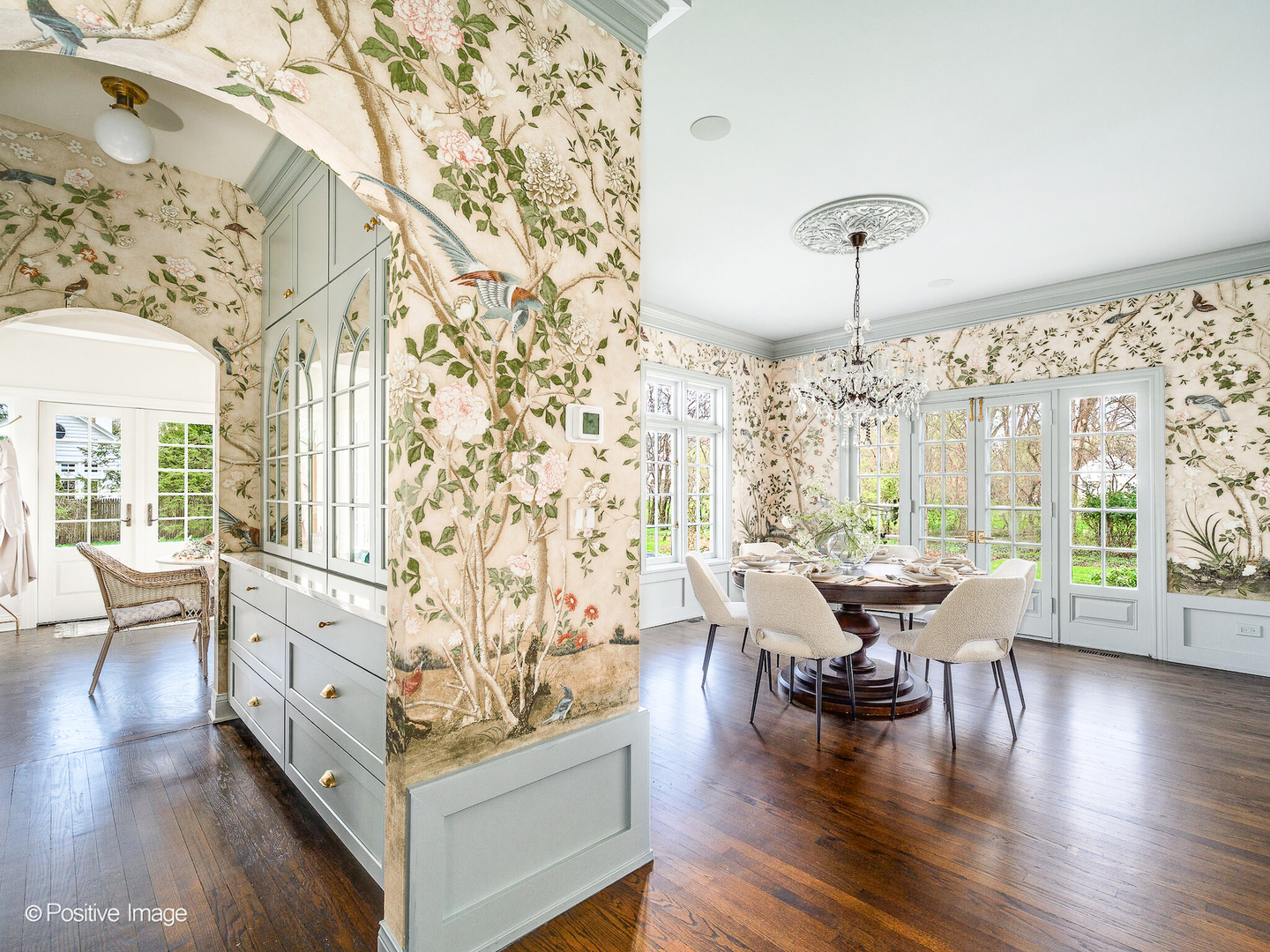 180 Dewindt Road Winnetka, IL 60093 - Photo 16 of 44