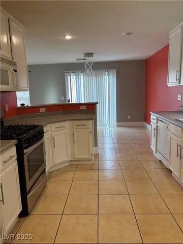 $1,850 | 164 Fratelli Avenue, Las Vegas, NV 89183