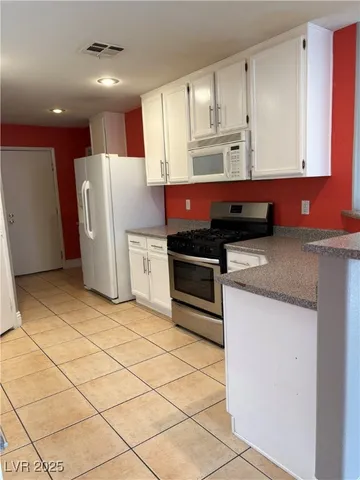 $1,850 | 164 Fratelli Avenue, Las Vegas, NV 89183