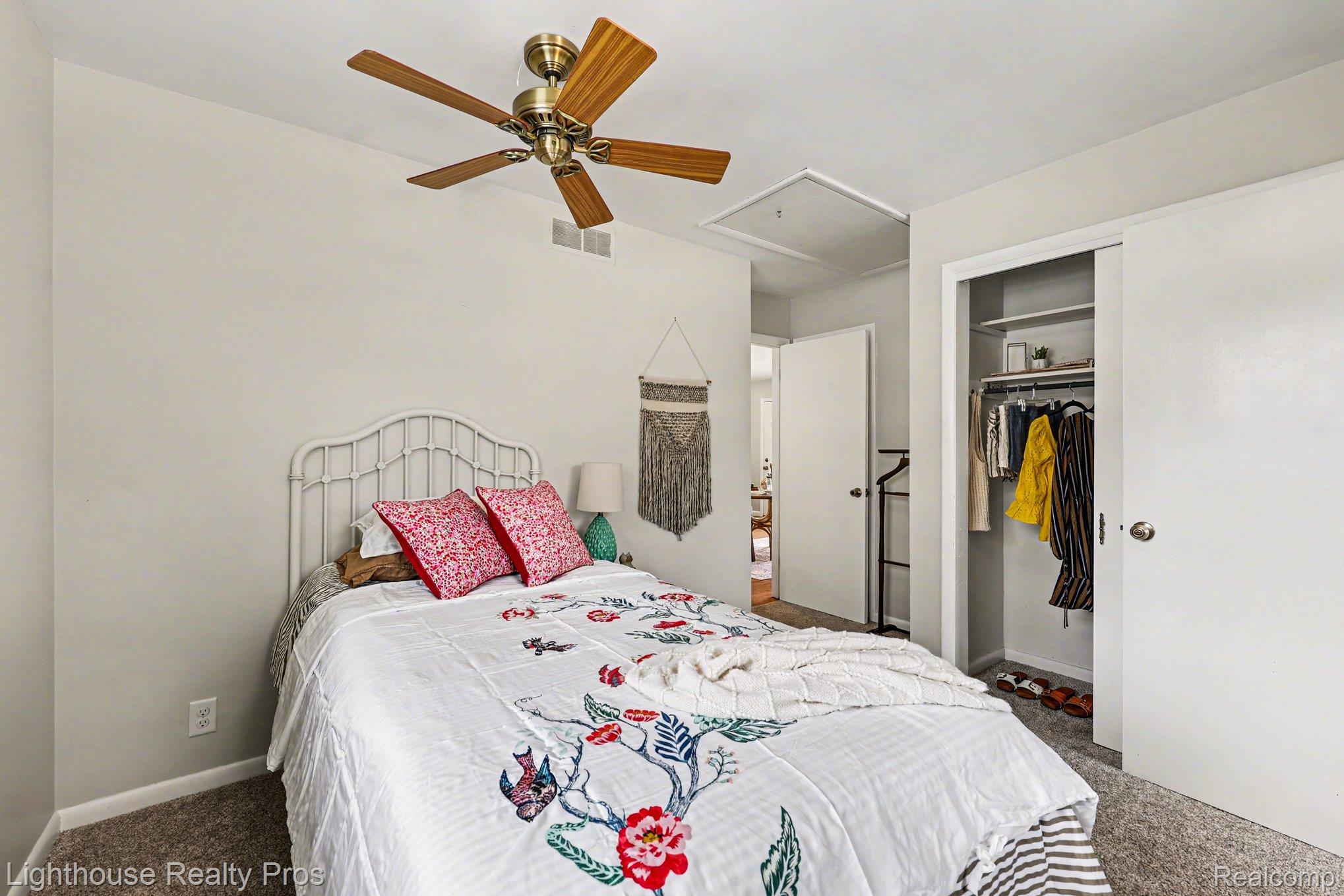 6405 King Road Spring Arbor, MI 49283 - Photo 21 of 38 021_file_9959.jpg