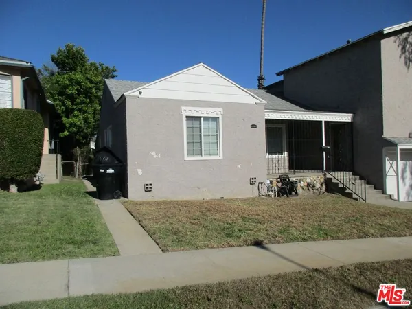 $5,200 | 5108 Valley Ridge Avenue, Los Angeles, CA 90043
