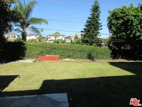 $5,200 | 5108 Valley Ridge Avenue, Los Angeles, CA 90043