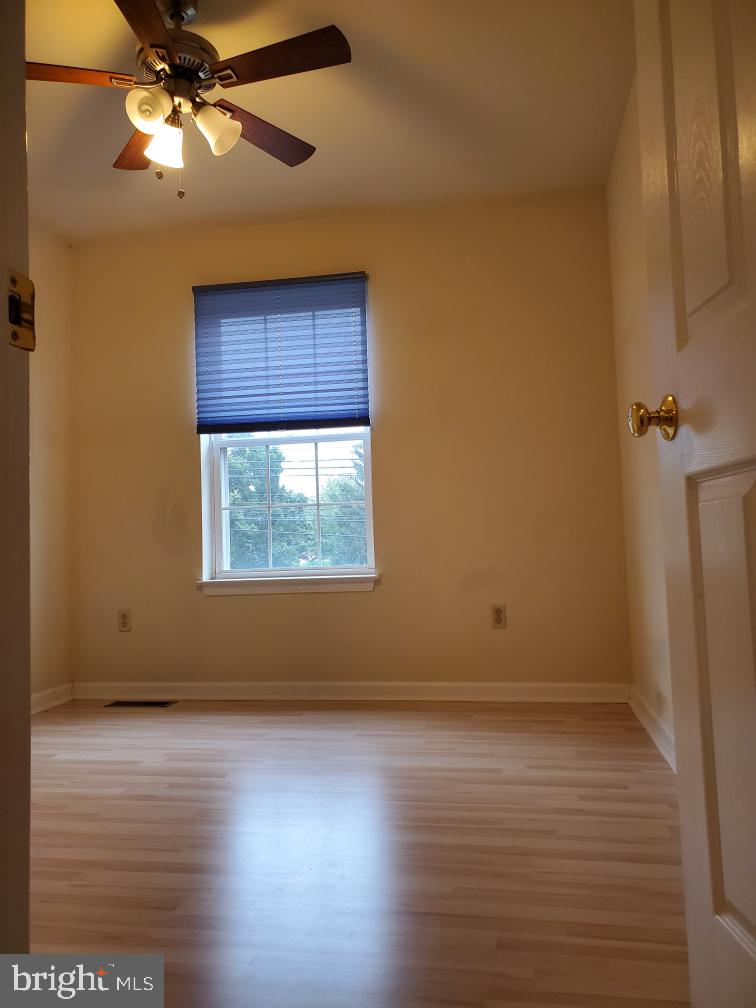 121 Foxglove Meadows Lititz, PA 17543 - Photo 5 of 14 Bedroom 1