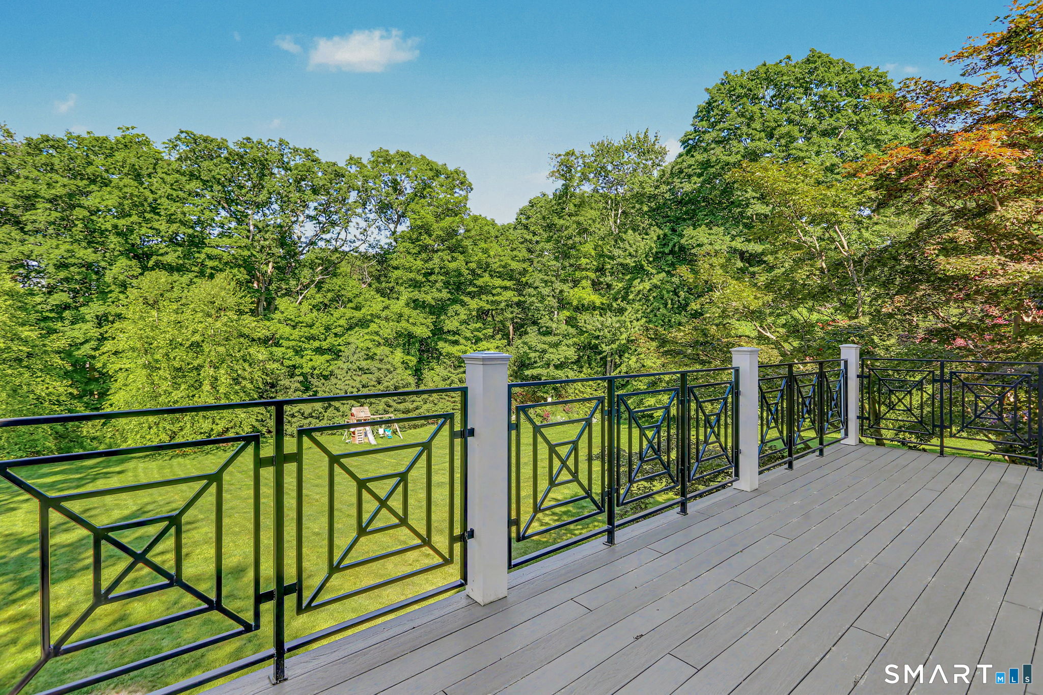 284 Georgetown Road Weston, CT 06883 - Photo 8 of 40