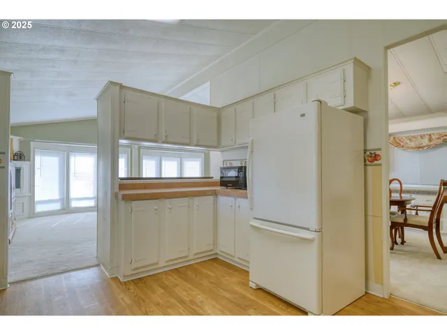 $199,995 | 51587 Oak Grove Drive, Scappoose, OR 97056