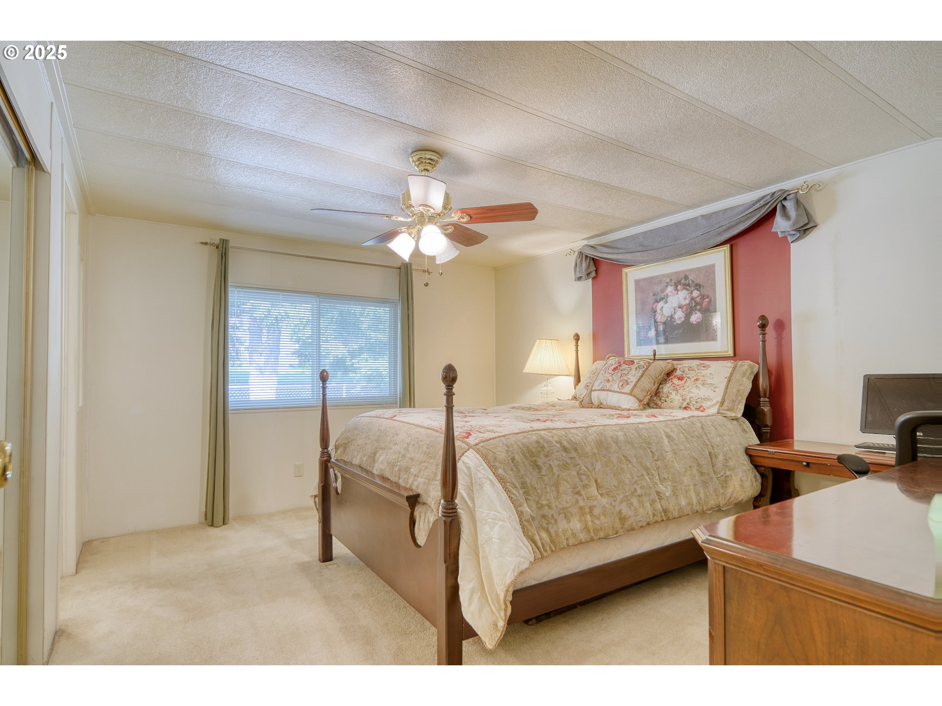 51587 Oak Grove Drive Scappoose, OR 97056 - Photo 15 of 28 Bedroom, Primary