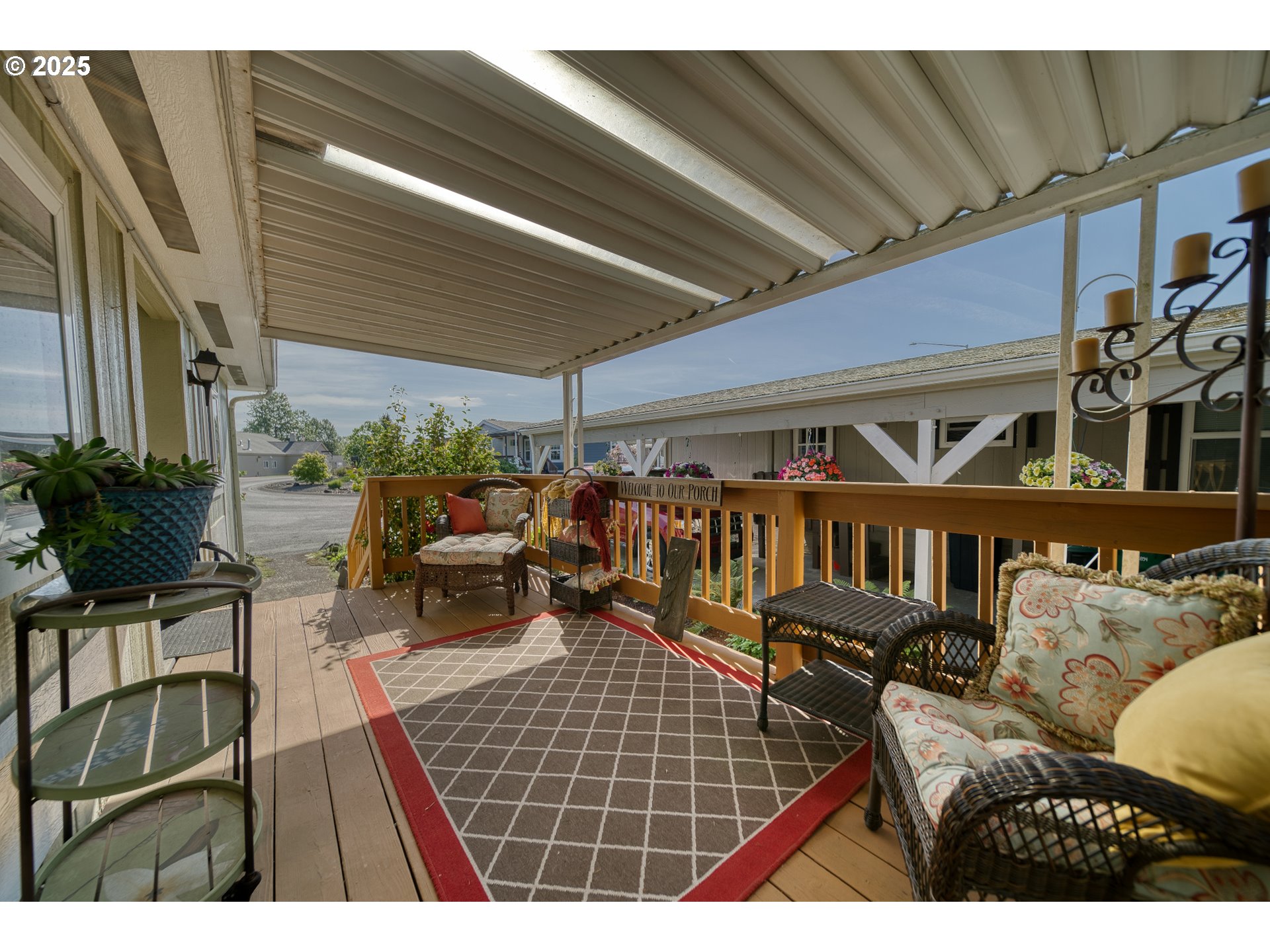 51587 Oak Grove Drive Scappoose, OR 97056 - Photo 19 of 28 Deck