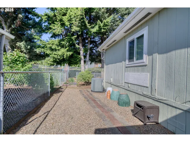 $199,995 | 51587 Oak Grove Drive, Scappoose, OR 97056