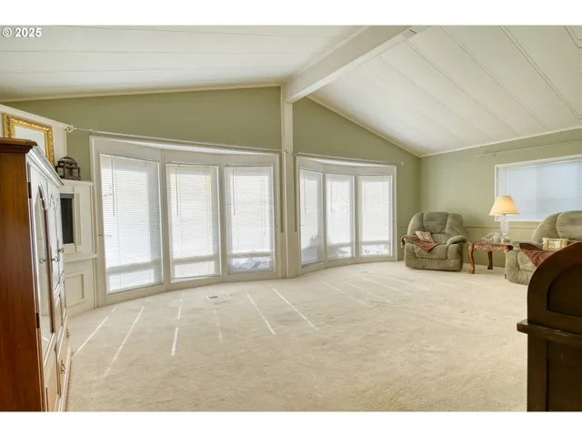 $199,995 | 51587 Oak Grove Drive, Scappoose, OR 97056