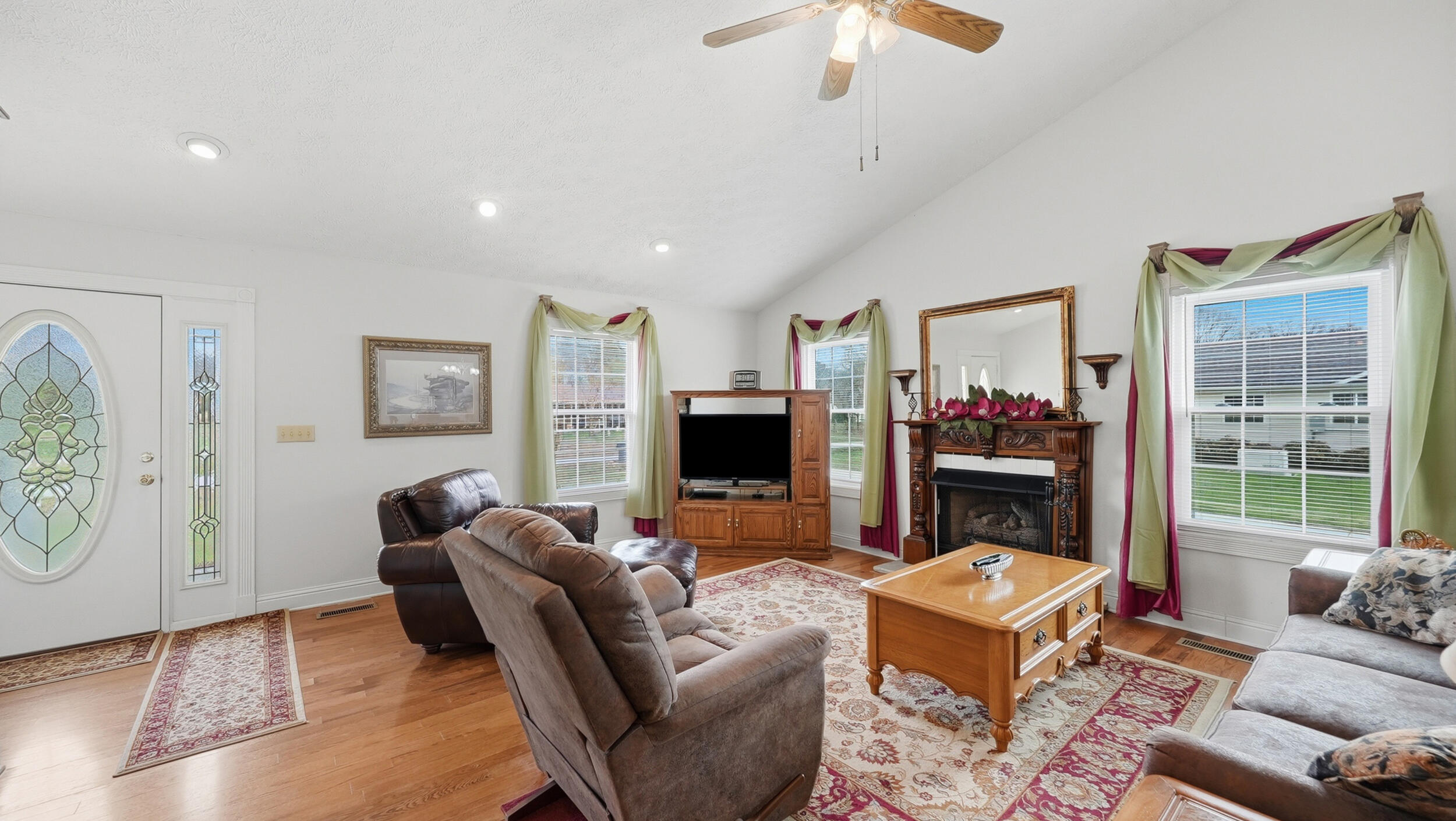 120 Graves Road Soddy Daisy, TN 37379 - Photo 6 of 37 8_120 graves rd-8