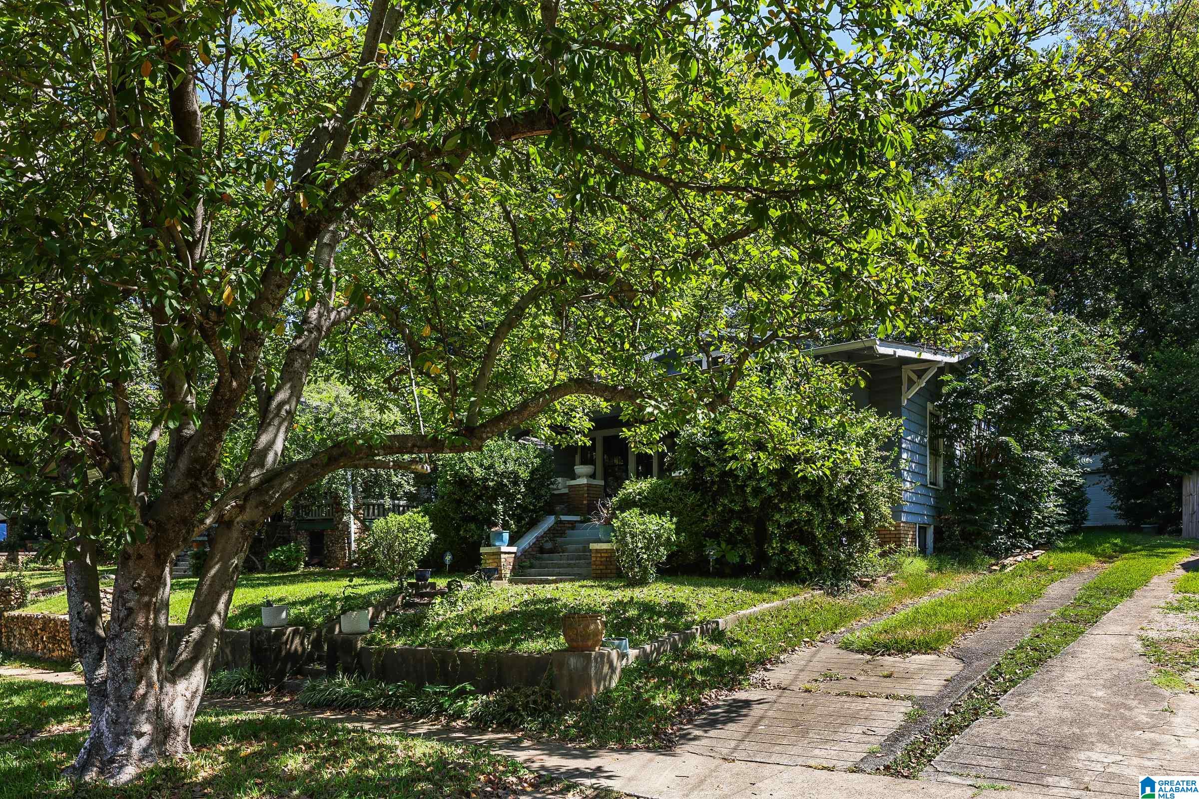 535 47th Street South Birmingham, AL 35222 - Photo 3 of 14