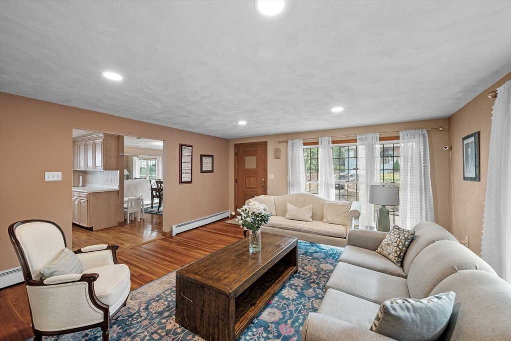 11 Mooney Road Salem, MA 01970 - Photo 9 of 42 Gallery Image 9