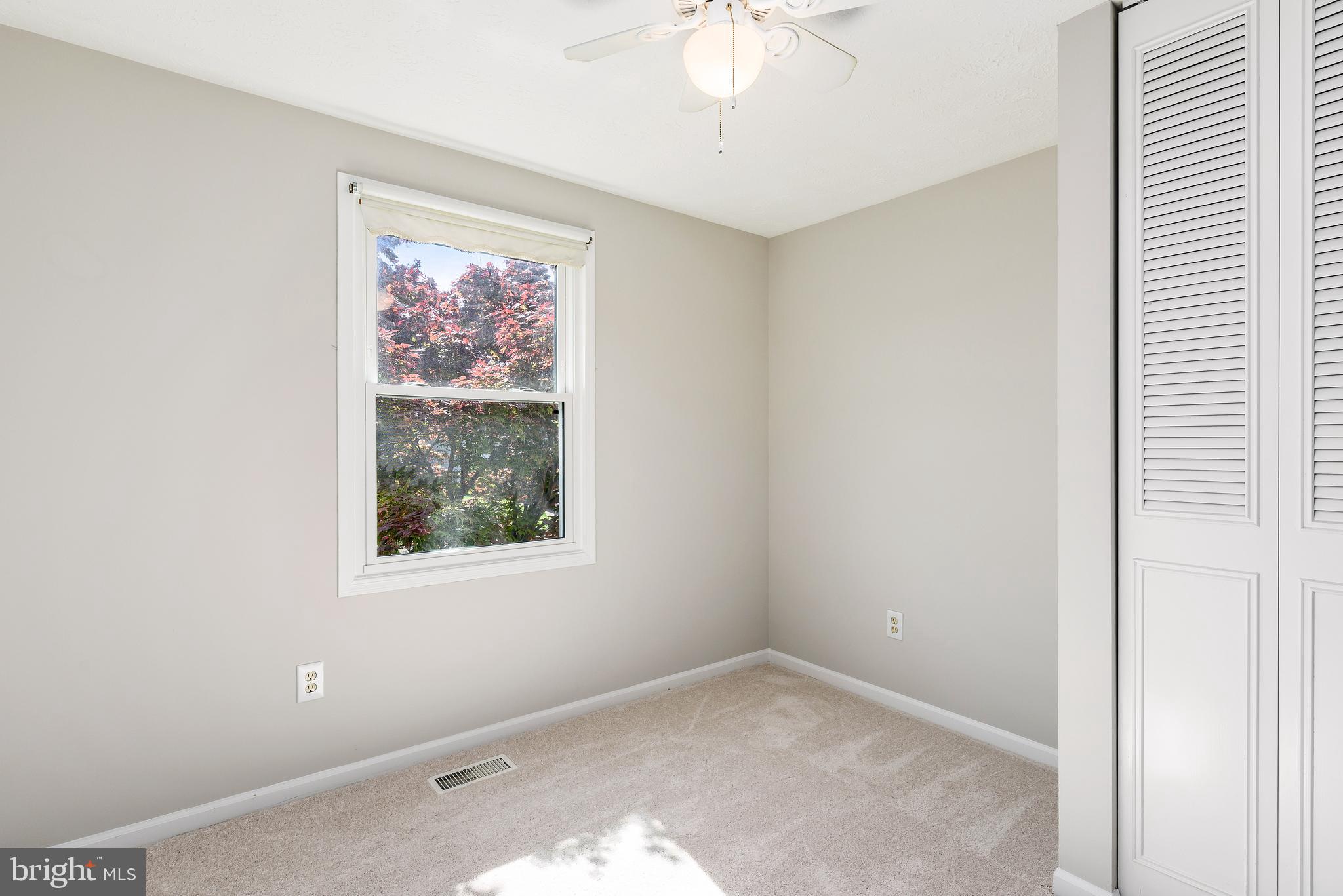 109 Rector Street Sterling, VA 20164 - Photo 13 of 34 Gallery Image 13