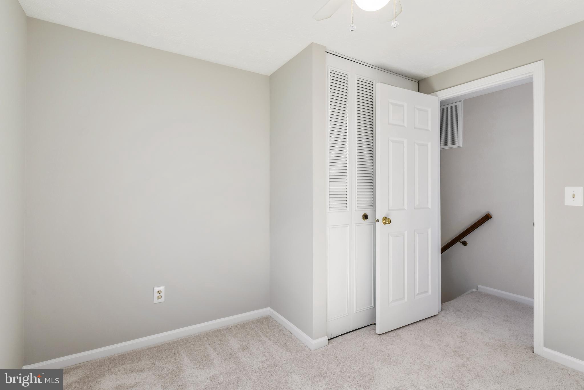 109 Rector Street Sterling, VA 20164 - Photo 14 of 34 Gallery Image 14