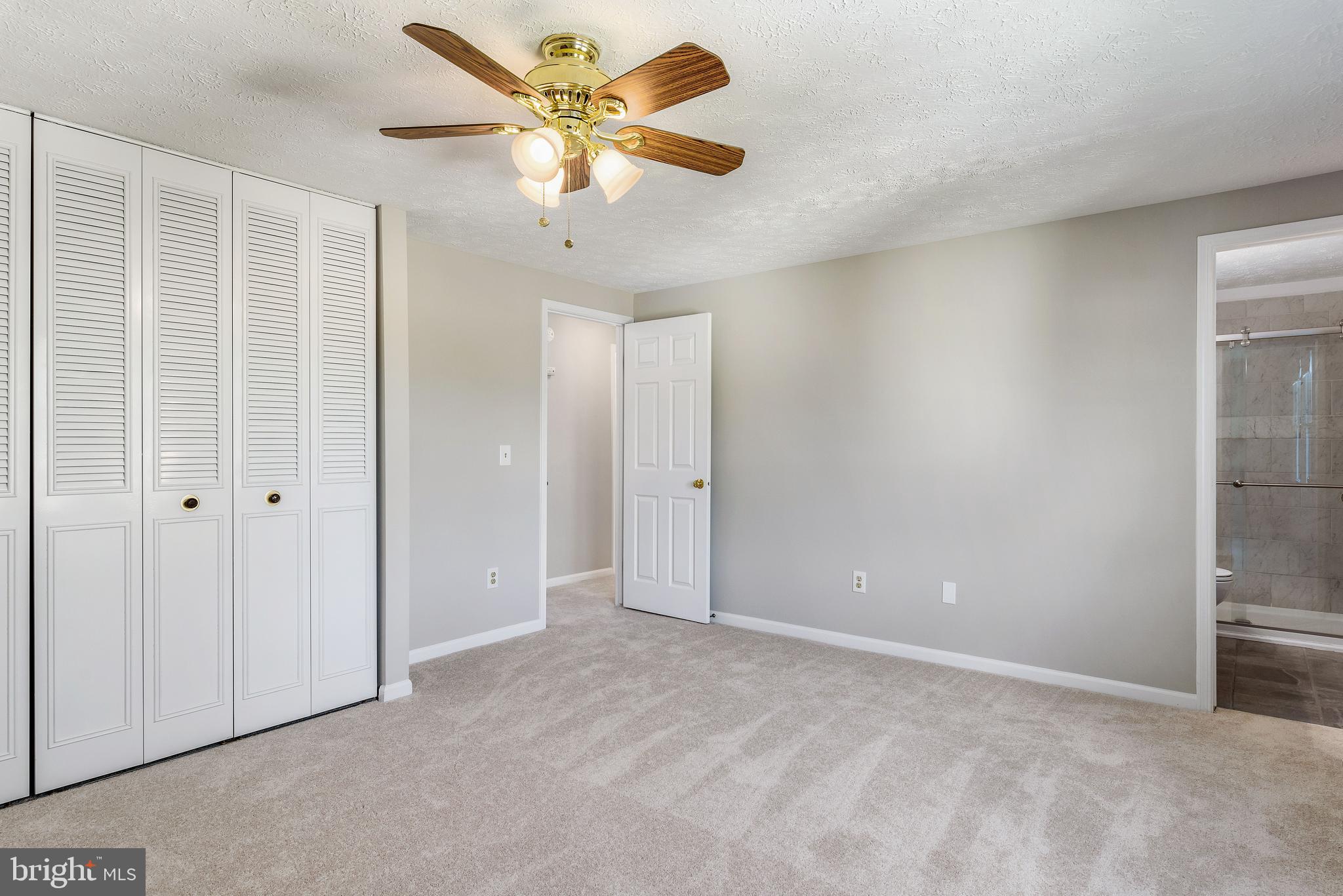 109 Rector Street Sterling, VA 20164 - Photo 20 of 34 Gallery Image 20