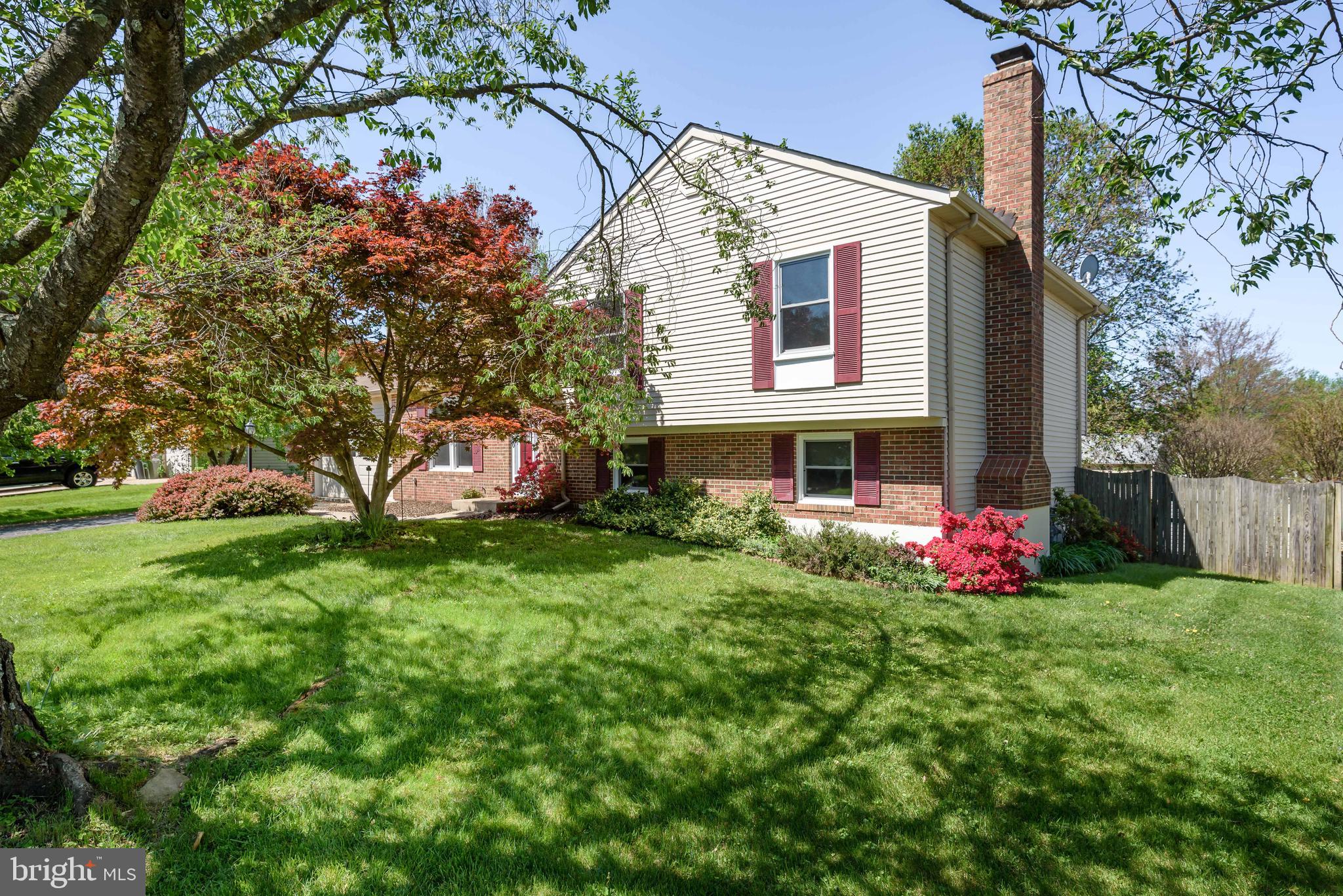 109 Rector Street Sterling, VA 20164 - Photo 4 of 34 Gallery Image 4