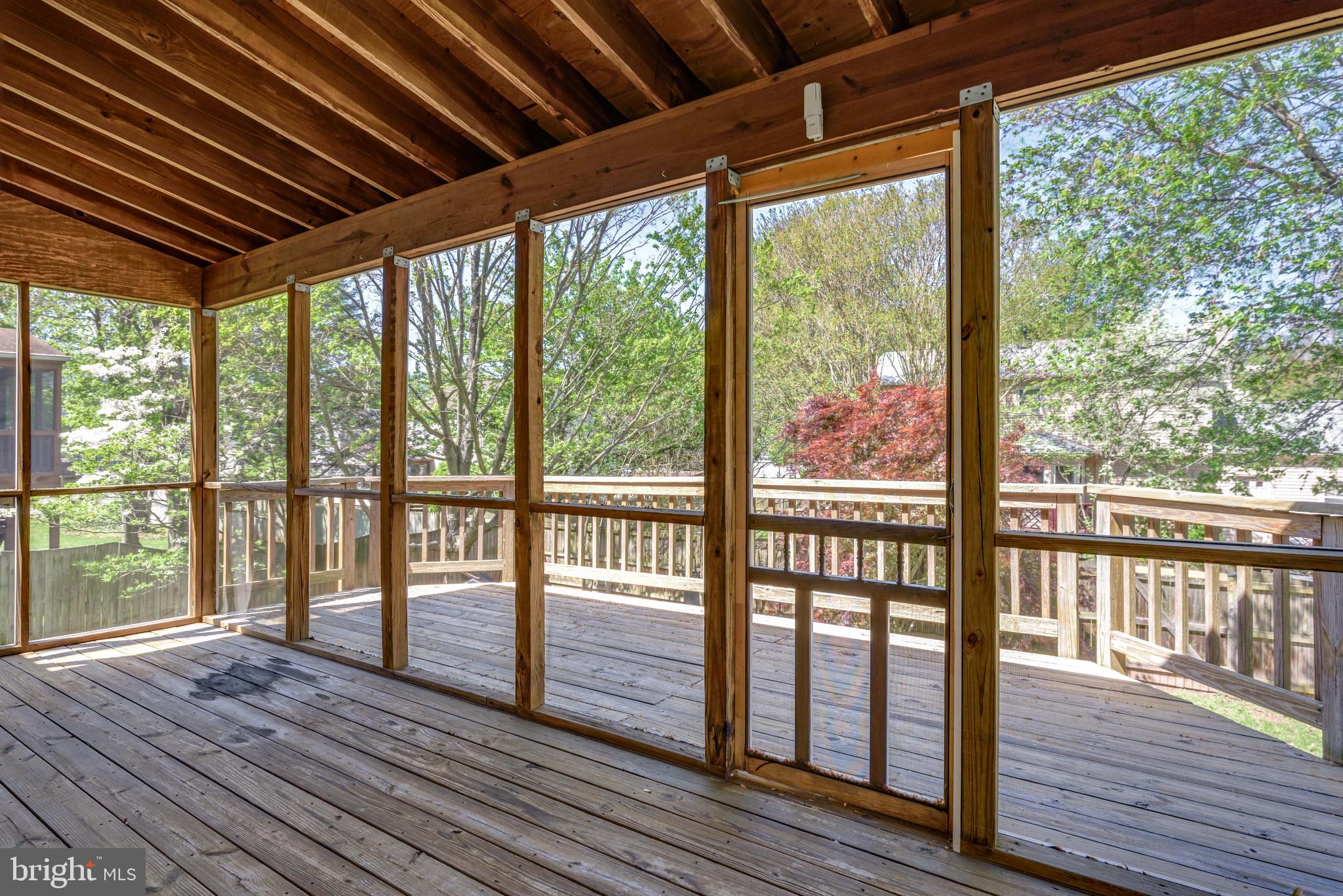 109 Rector Street Sterling, VA 20164 - Photo 31 of 34 Gallery Image 31