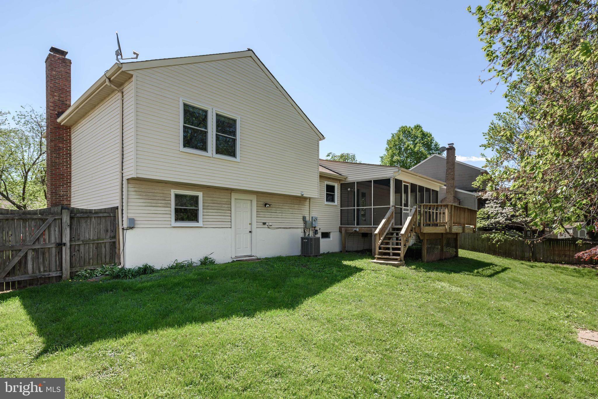 109 Rector Street Sterling, VA 20164 - Photo 33 of 34 Gallery Image 33