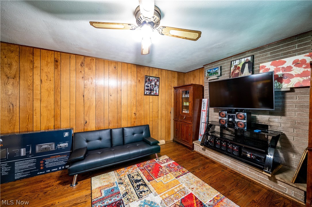 2145 Graham Road Stow, OH 44224 - Photo 17 of 34