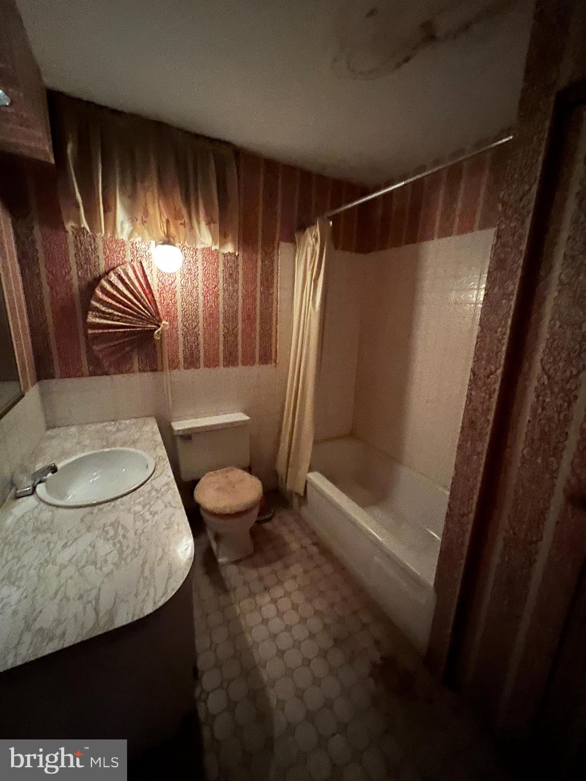 609 Renz Street Philadelphia, PA 19128 - Photo 8 of 59 Gallery Image 8