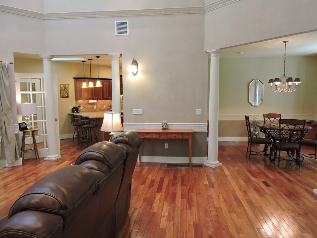 4 Wamsutta Ridge Road Charlton, MA 01507 - Photo 11 of 31 Gallery Image 11