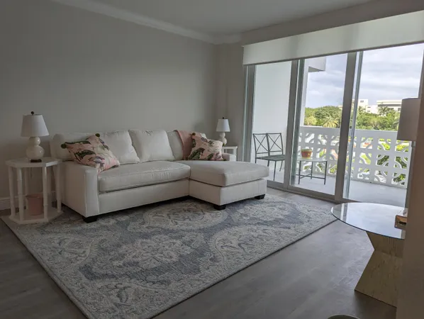 $3,500 | 2840 South Ocean Boulevard, Unit 3230, Palm Beach, FL 33480