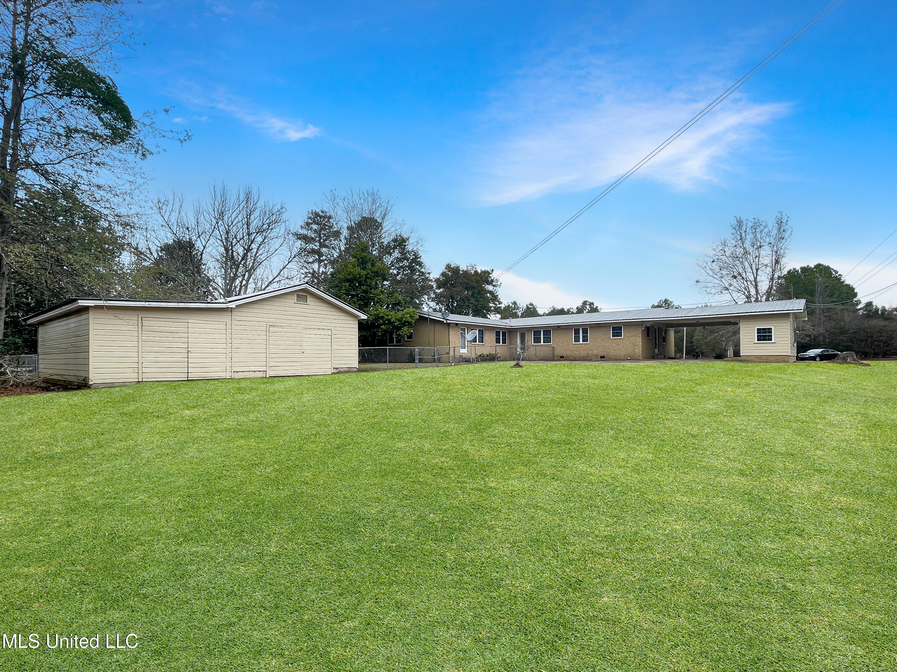 1020 Goodwater Road Northwest Magee, MS 39111 - Photo 21 of 37 ae95ec1d5bce60253af1d52b552be08895c7e0c8