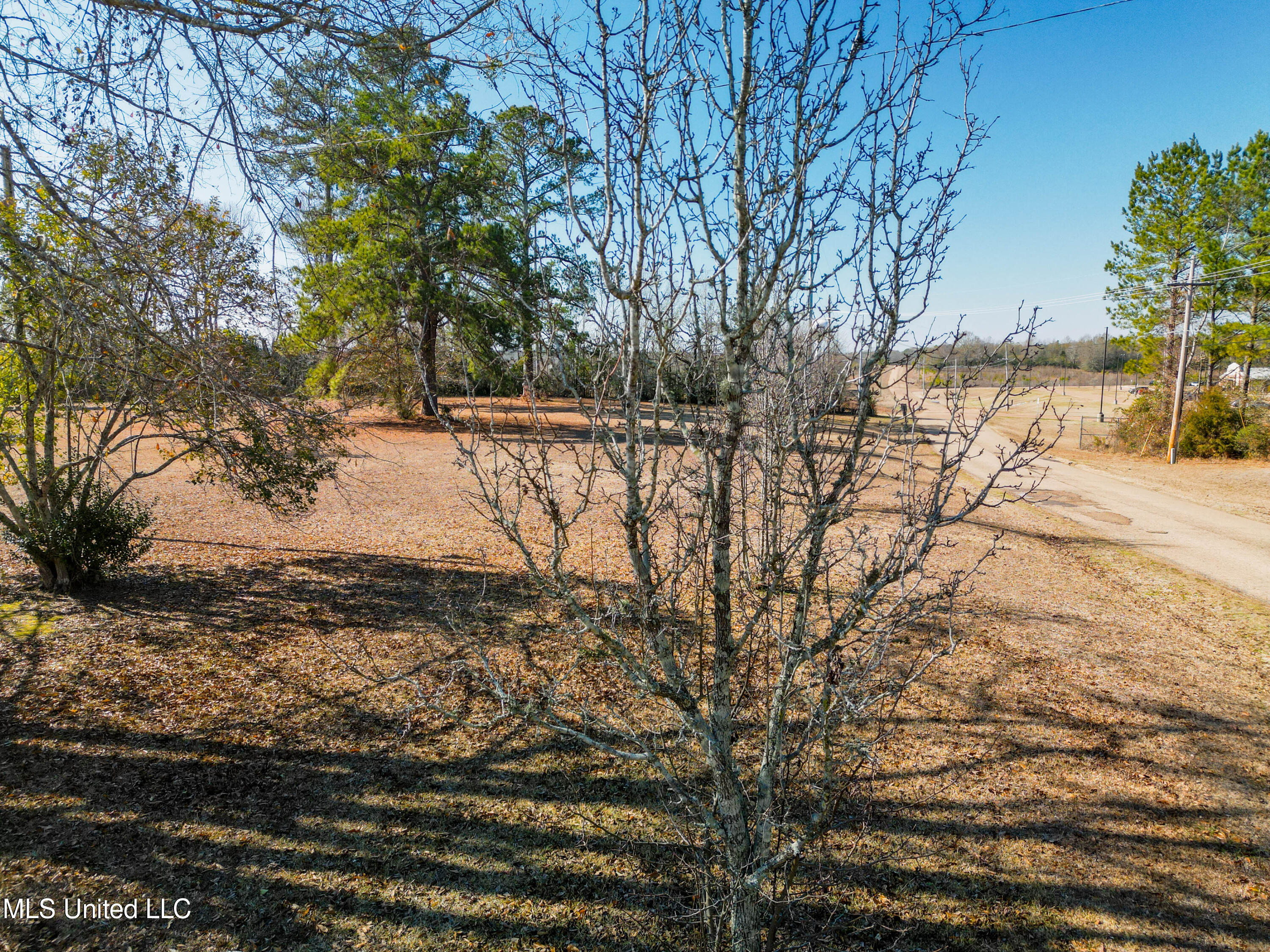 1020 Goodwater Road Northwest Magee, MS 39111 - Photo 32 of 37 1020 Goodwater Rd Magee-18