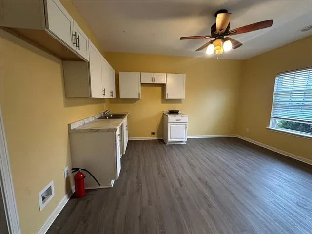 $2,400 | 1943 Oakbluff Drive, Austell, GA 30106