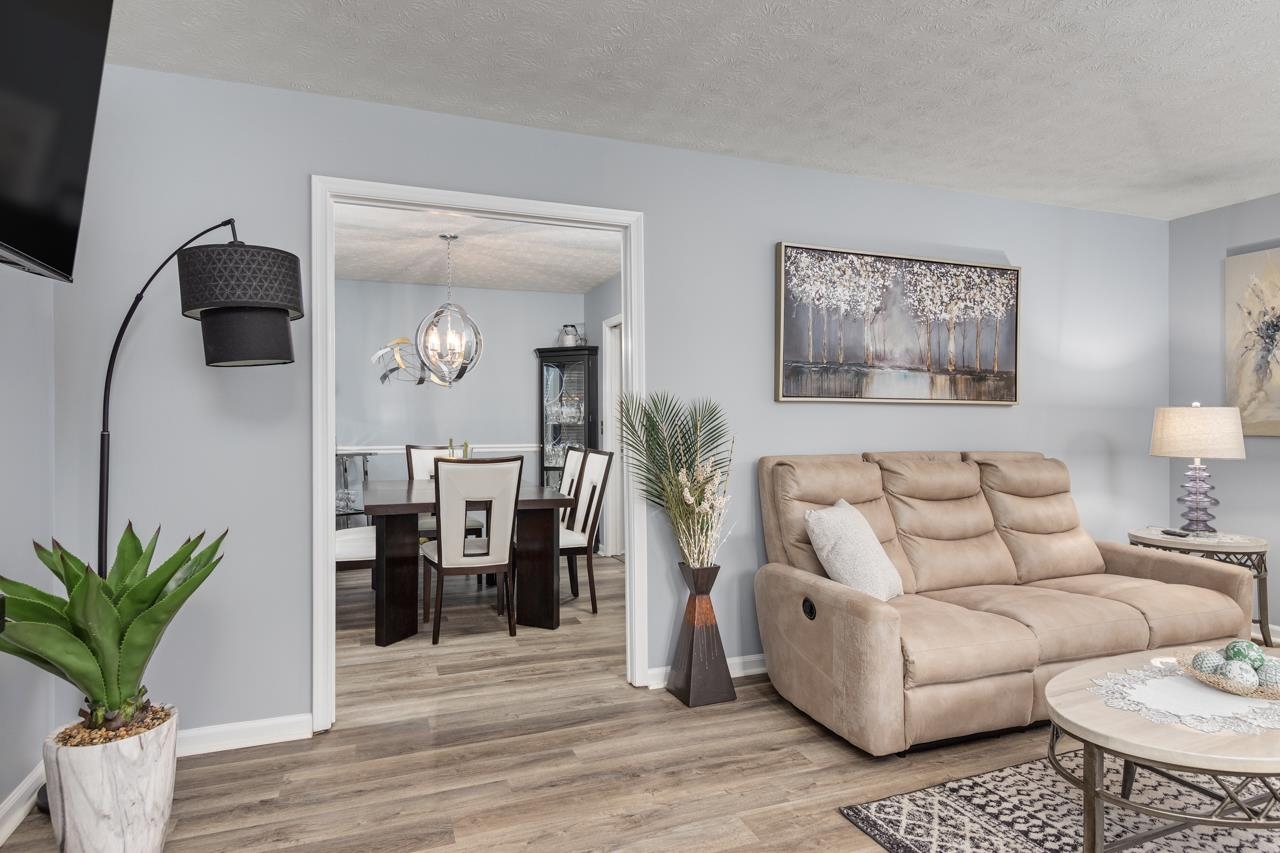 111 Cold Springs Road Greenville, SC 29607 - Photo 11 of 34 Gallery Image 11