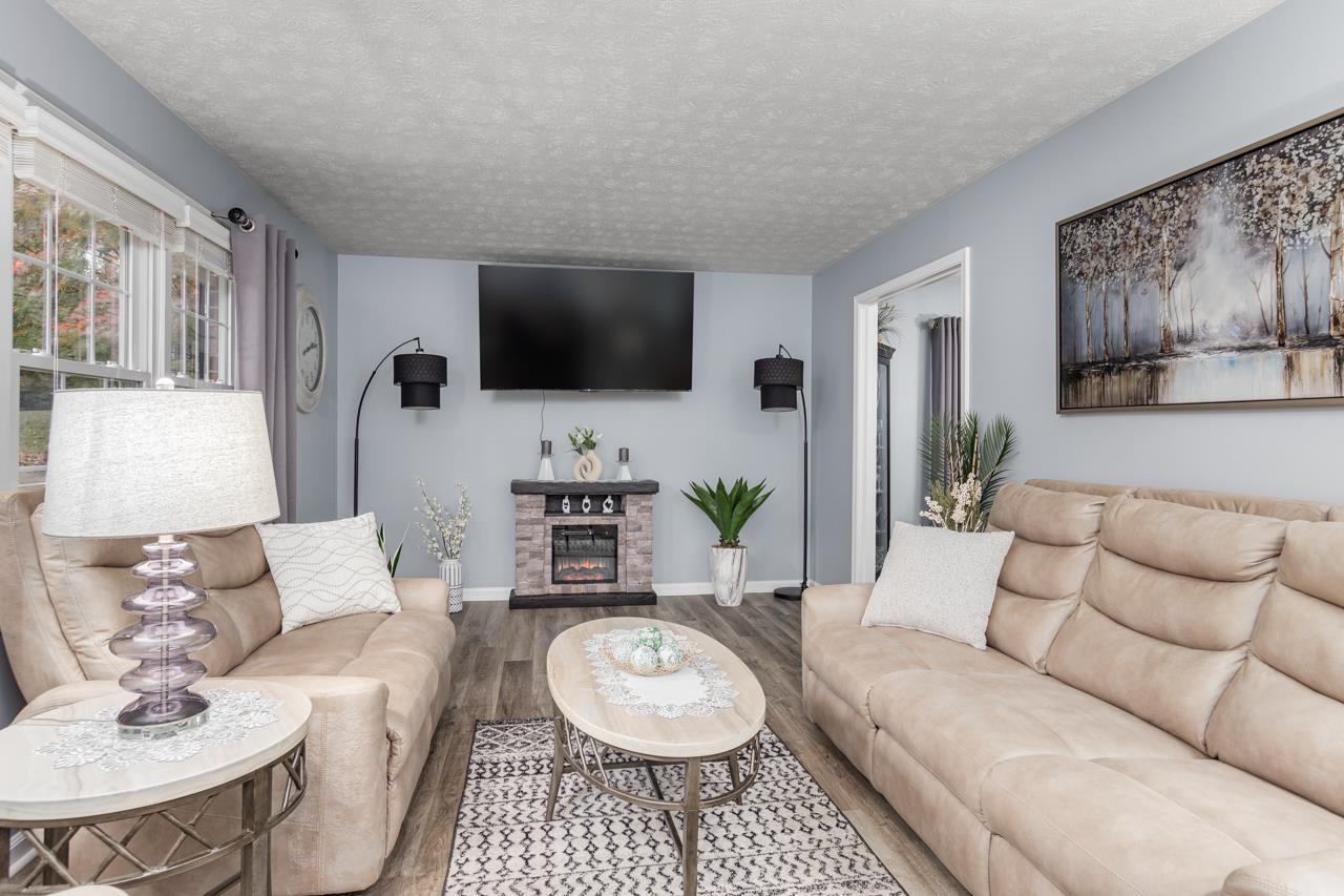 111 Cold Springs Road Greenville, SC 29607 - Photo 2 of 34 Gallery Image 2