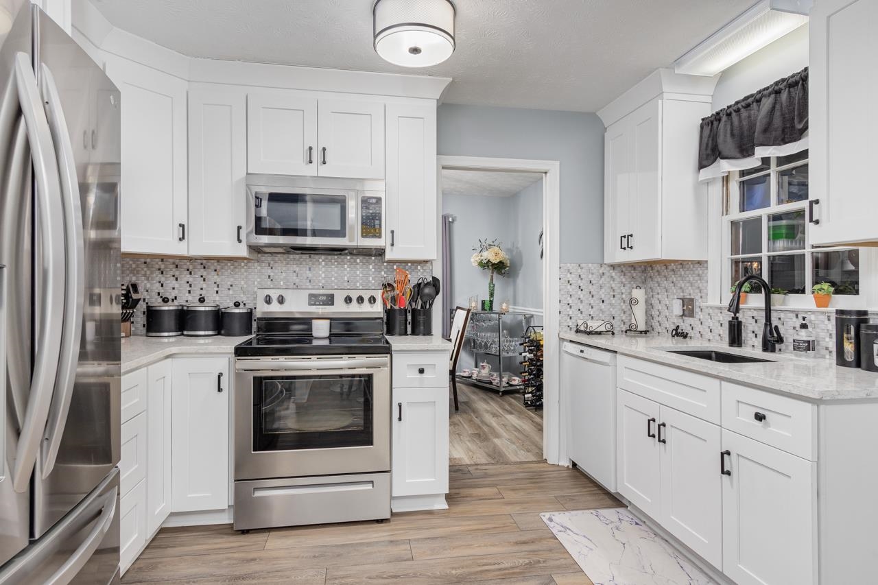 111 Cold Springs Road Greenville, SC 29607 - Photo 3 of 34 Gallery Image 3